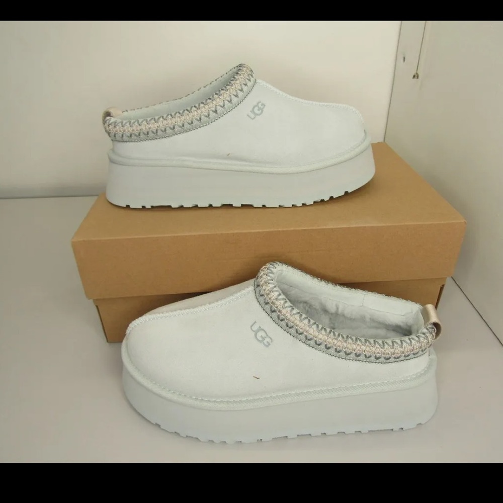 UGG Women's US 7 Light Seal Gray Tazz Slippers- 1122553